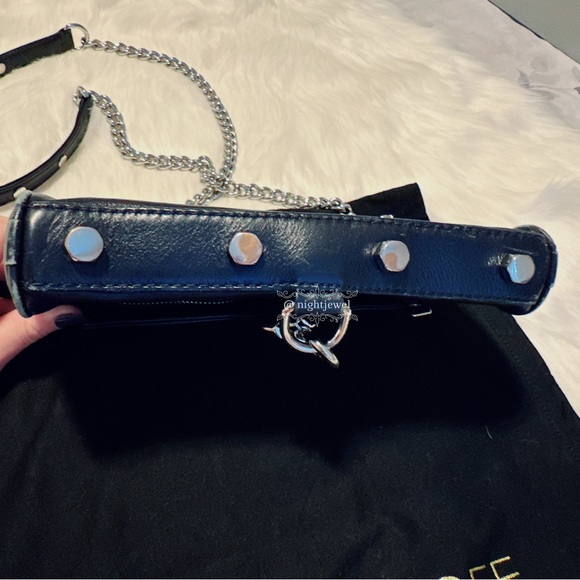 💙REBECCA MINKOFF Dark Navy Blue MAC clutch crossbody small medium silver chain - Picture 7 of 10